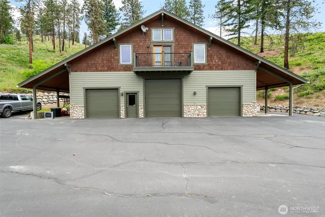 $3,390,000 | 10665 North Road, Leavenworth, WA 98826