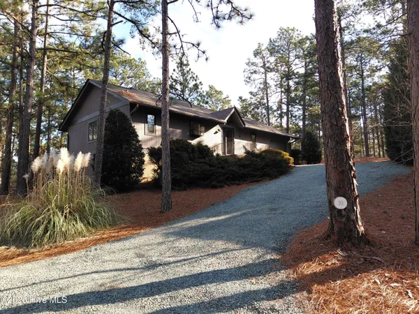 $1,950 | 30 Brandon Trail, Pinehurst, NC 28374