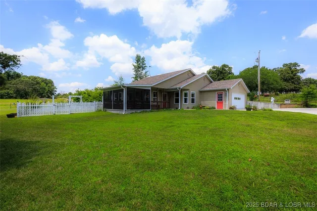 $419,900 | 10 Hidden Oaks Road, Eldon, MO 65026