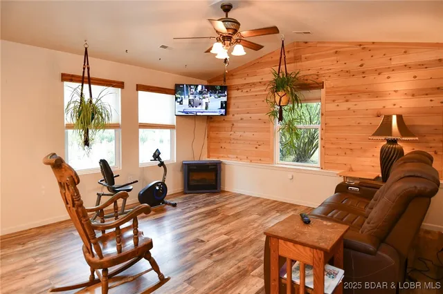 $419,900 | 10 Hidden Oaks Road, Eldon, MO 65026