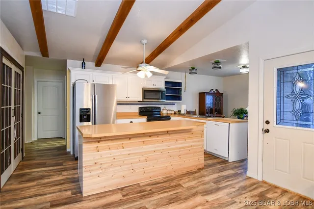 $419,900 | 10 Hidden Oaks Road, Eldon, MO 65026