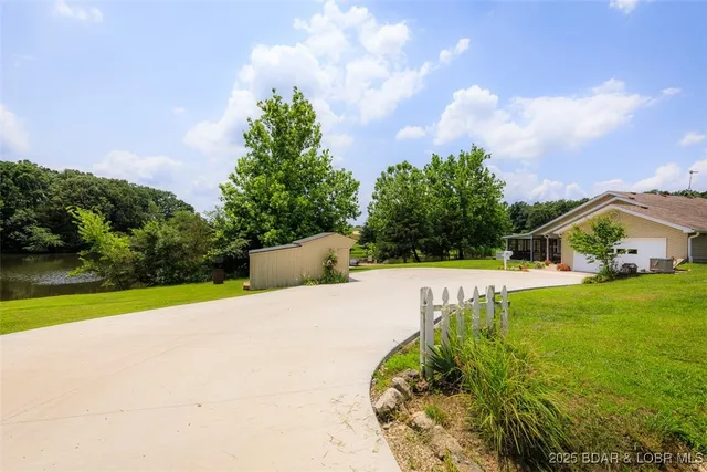 $419,900 | 10 Hidden Oaks Road, Eldon, MO 65026