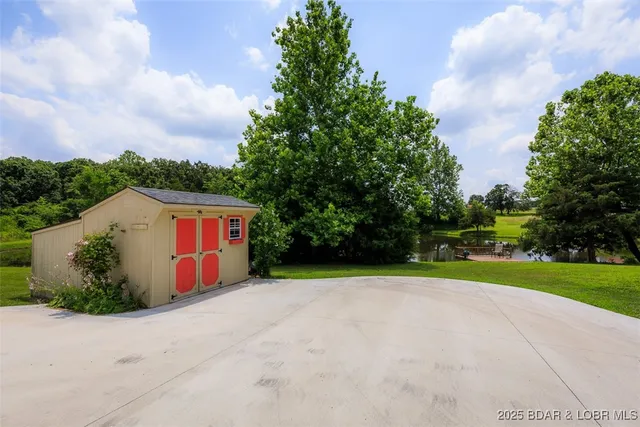 $419,900 | 10 Hidden Oaks Road, Eldon, MO 65026
