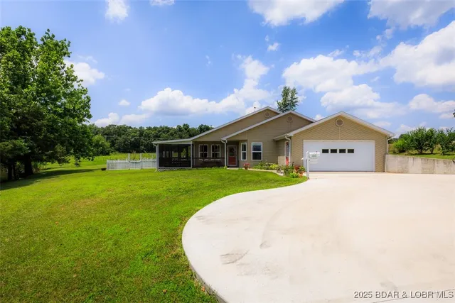 $419,900 | 10 Hidden Oaks Road, Eldon, MO 65026