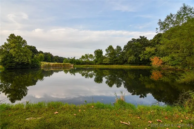 $419,900 | 10 Hidden Oaks Road, Eldon, MO 65026