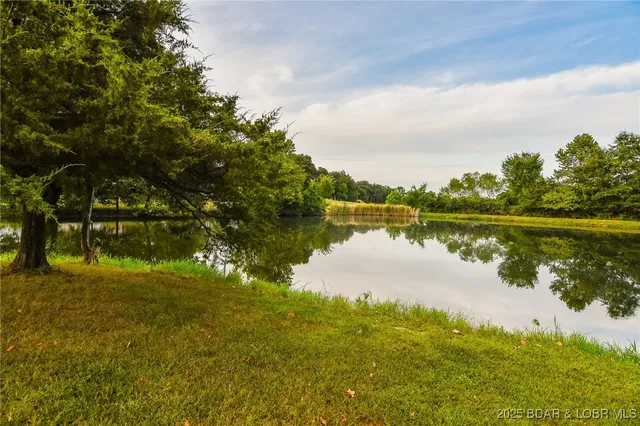 $419,900 | 10 Hidden Oaks Road, Eldon, MO 65026