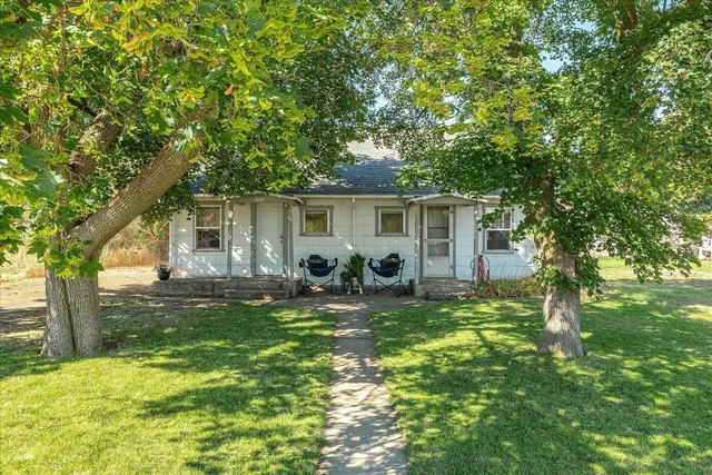 $214,999 | 1014 Washington Street, Davenport, WA 99122