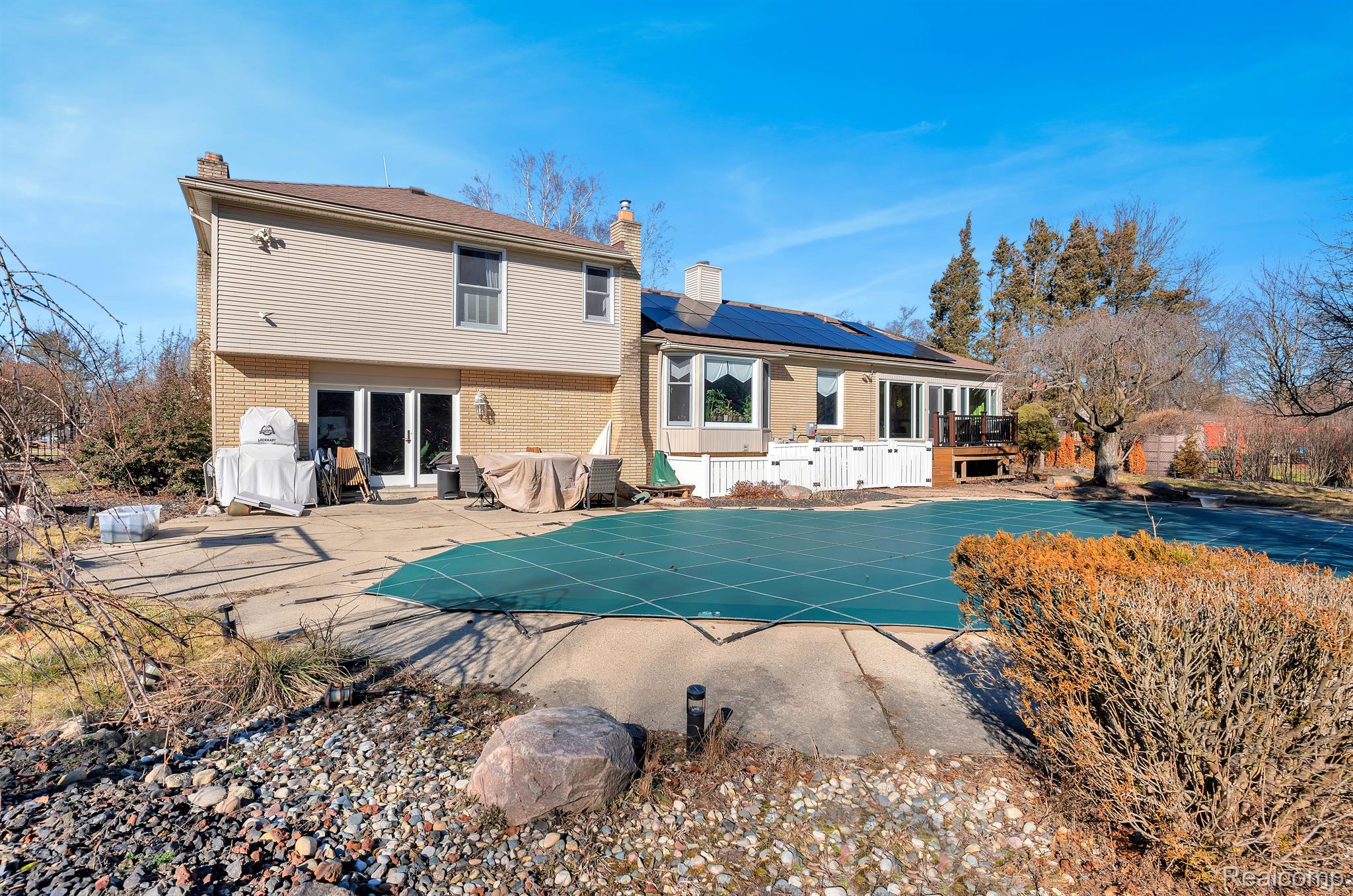 35159 Lancashire Road Livonia, MI 48152 - Photo 33 of 45 Gallery Image 33