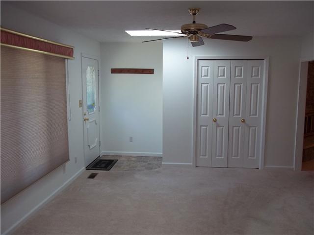 646 Boulder Road Indianapolis, IN 46217 - Photo 8 of 24 Gallery Image 8