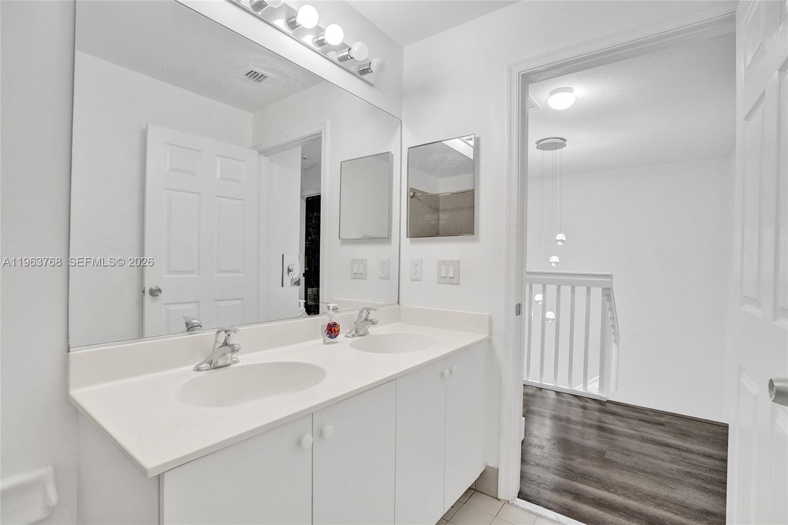 4253 Southwest 124th Terrace Miramar, FL 33027 - Photo 22 of 35