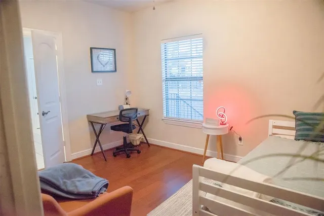 $300,000 | 1889 Signal Ridge Place, Rockwall, TX 75032