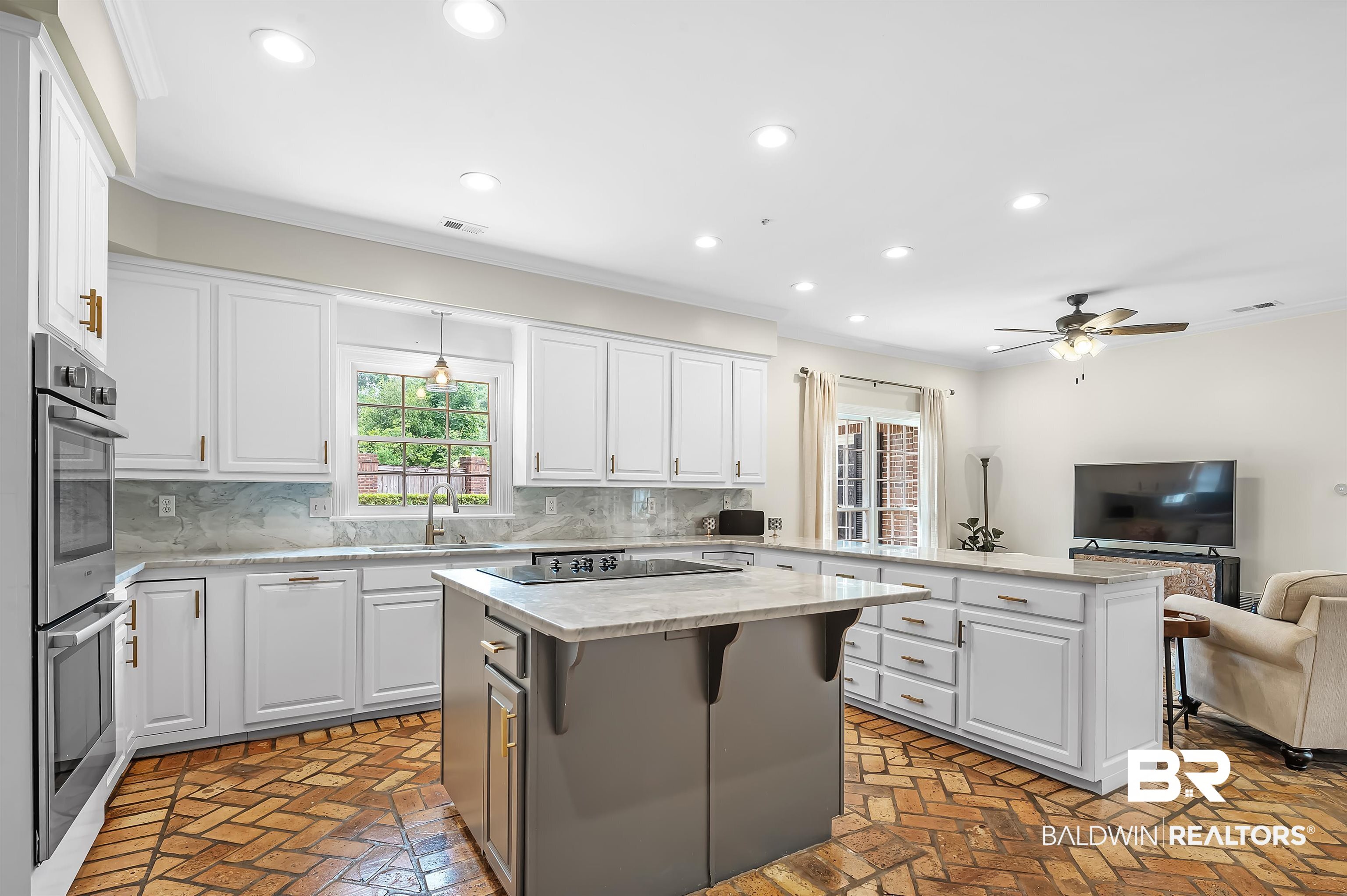 2109 Ryegate Court Mobile, AL 36693 - Photo 17 of 32 Kitchen