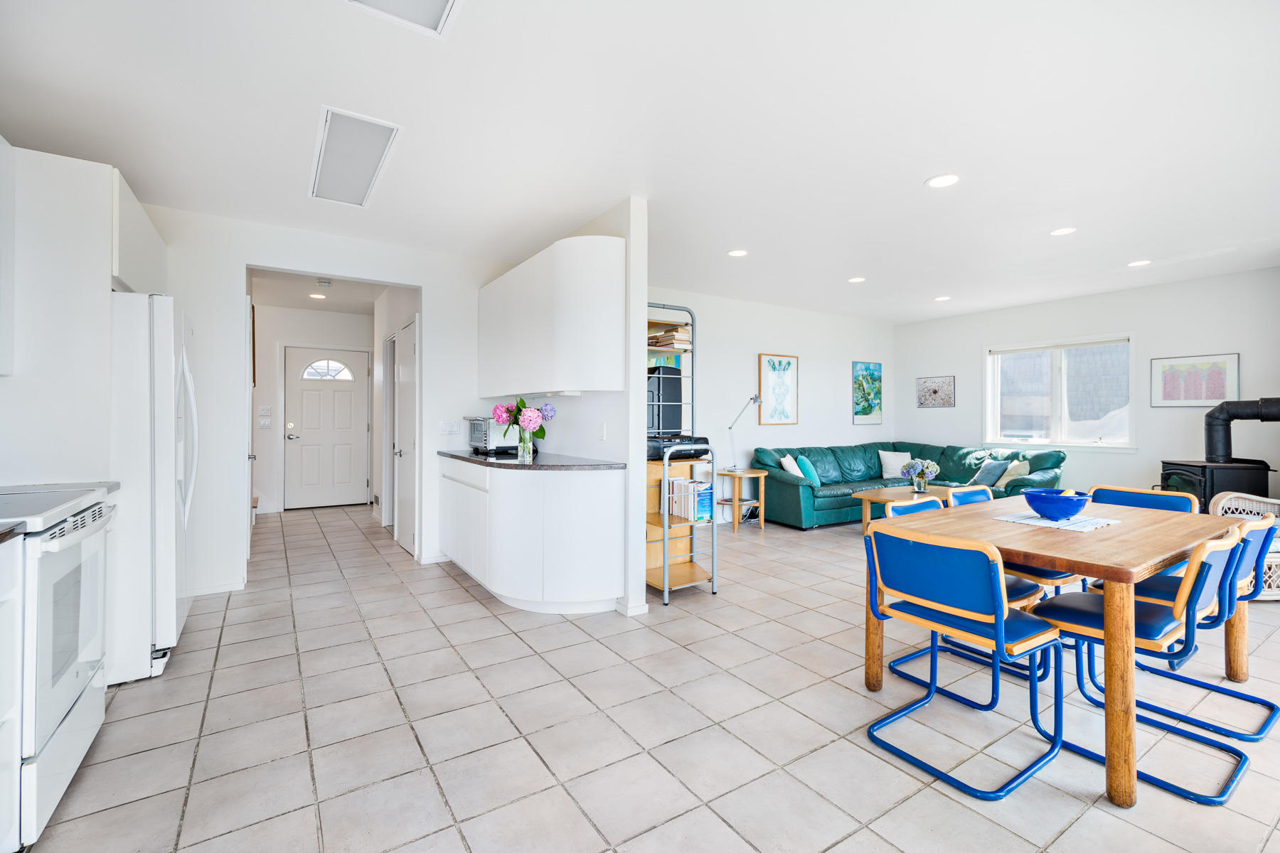 444 Shore Road Truro, MA 02666 - Photo 11 of 31 444 Shore Road, North Truro MA-21