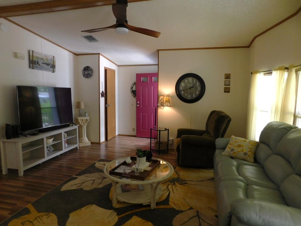 1001 Starkey Road, Unit 99 Largo, FL 33771 - Photo 14 of 45