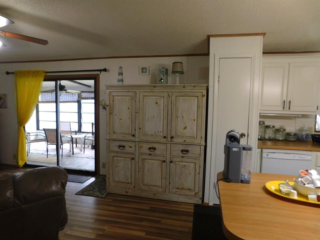 1001 Starkey Road, Unit 99 Largo, FL 33771 - Photo 30 of 45