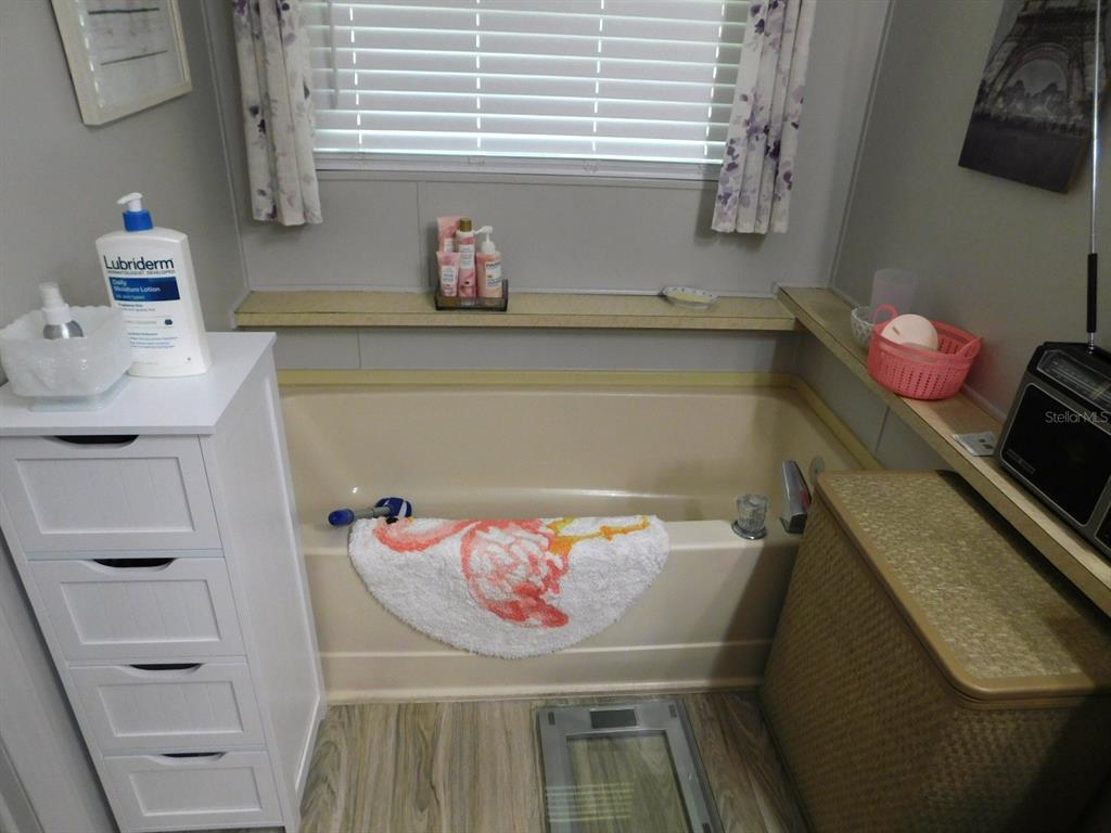 1001 Starkey Road, Unit 99 Largo, FL 33771 - Photo 37 of 45