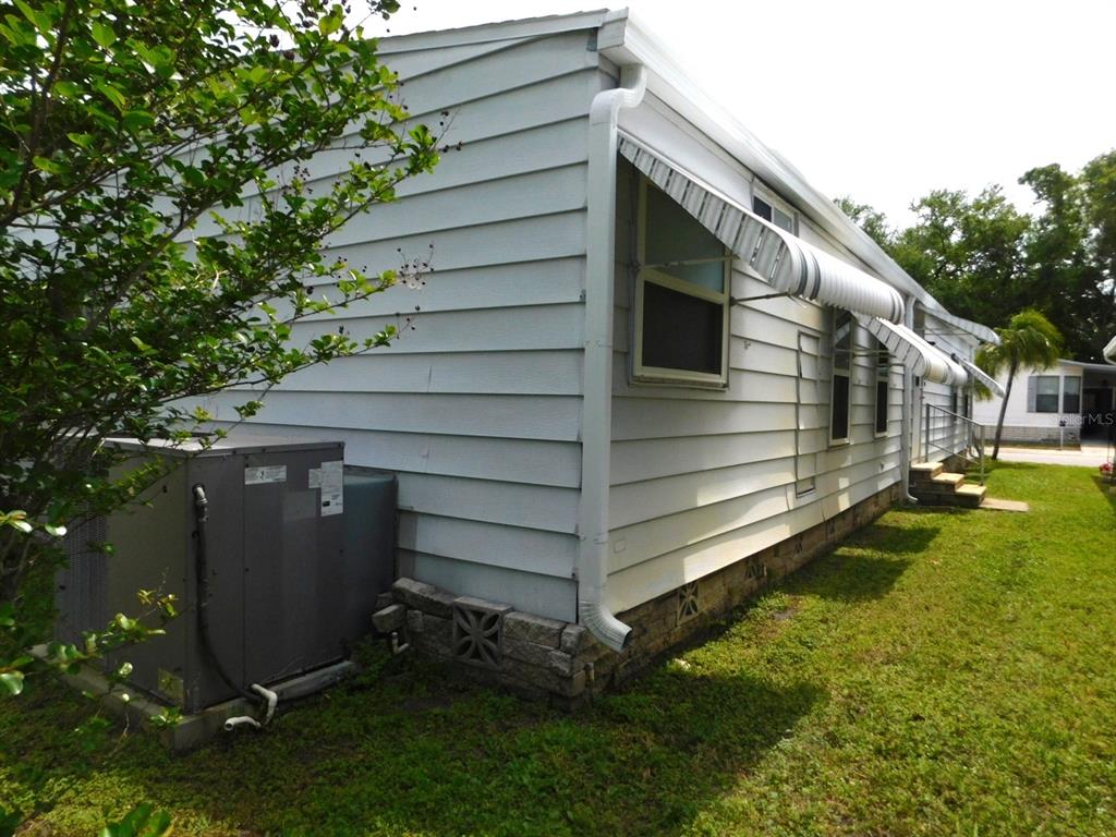 1001 Starkey Road, Unit 99 Largo, FL 33771 - Photo 44 of 45