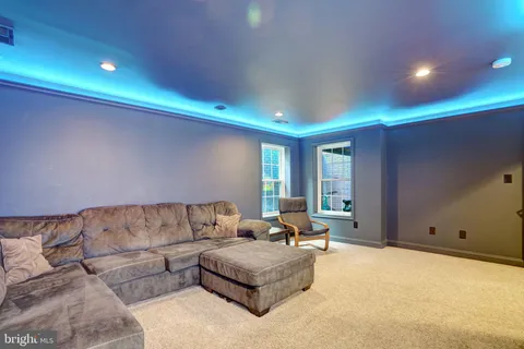 $1,950,000 | 117 West George Mason Road, Falls Church, VA 22046