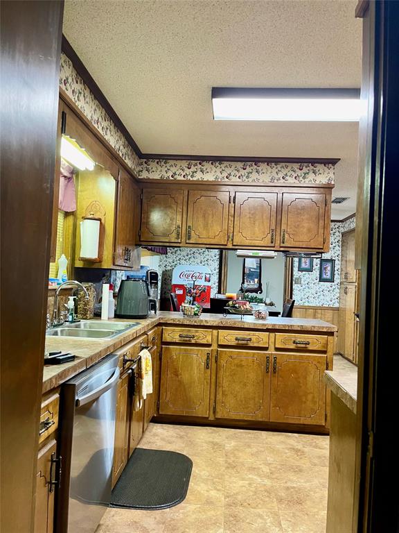 9886 Highway 79 Haynesville, LA 71038 - Photo 7 of 16 a kitchen with lots of counter top space