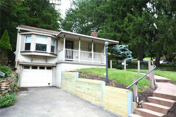 $210,000 | 2425 Hampton Avenue, Allison Park, PA 15101