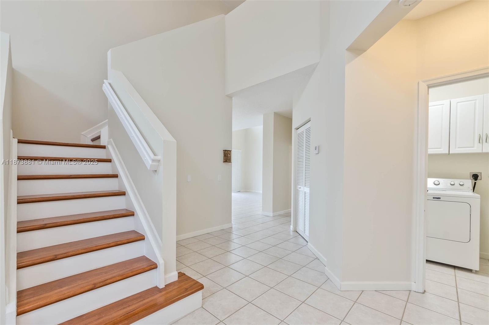 3844 Falcon Ridge Circle Weston, FL 33331 - Photo 11 of 42