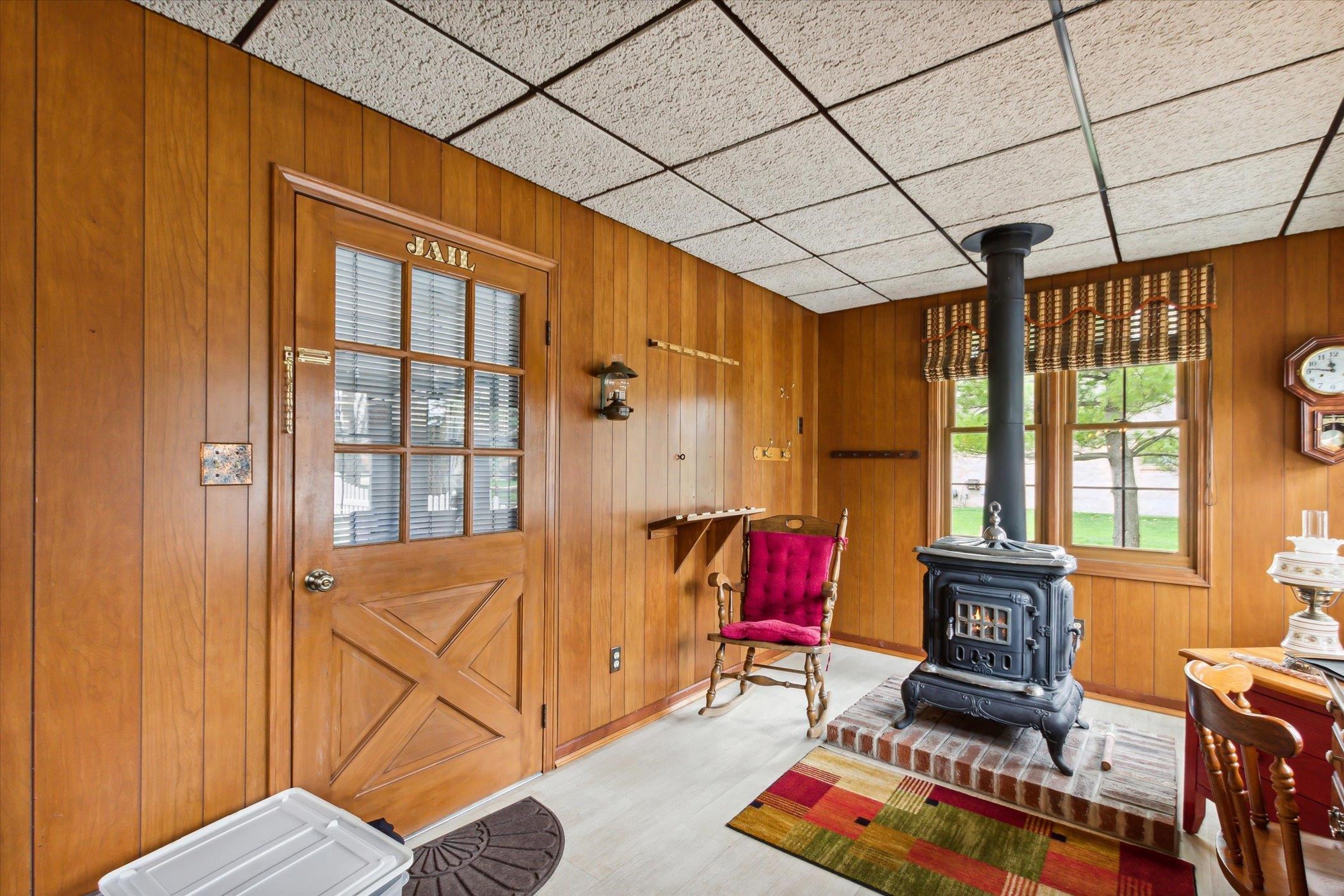 33605 Mulvey Road Fraser, MI 48026 - Photo 20 of 49 50106314-19.JPG