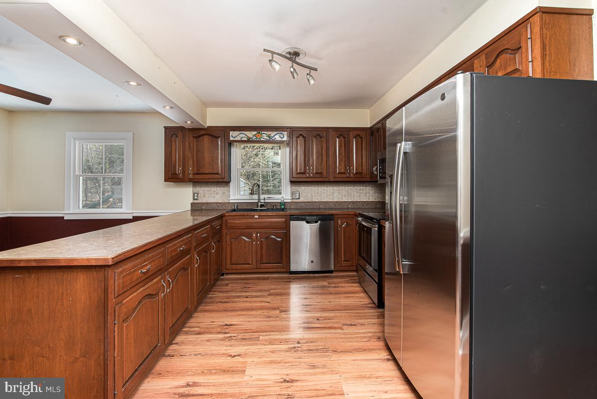 7792 Cooper Point Road Bozman, MD 21612 - Photo 13 of 29 Gallery Image 13