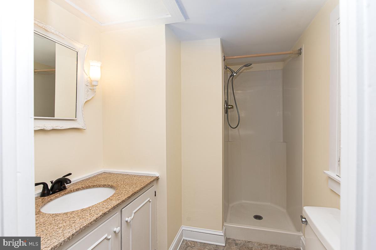 7792 Cooper Point Road Bozman, MD 21612 - Photo 23 of 29 Gallery Image 23