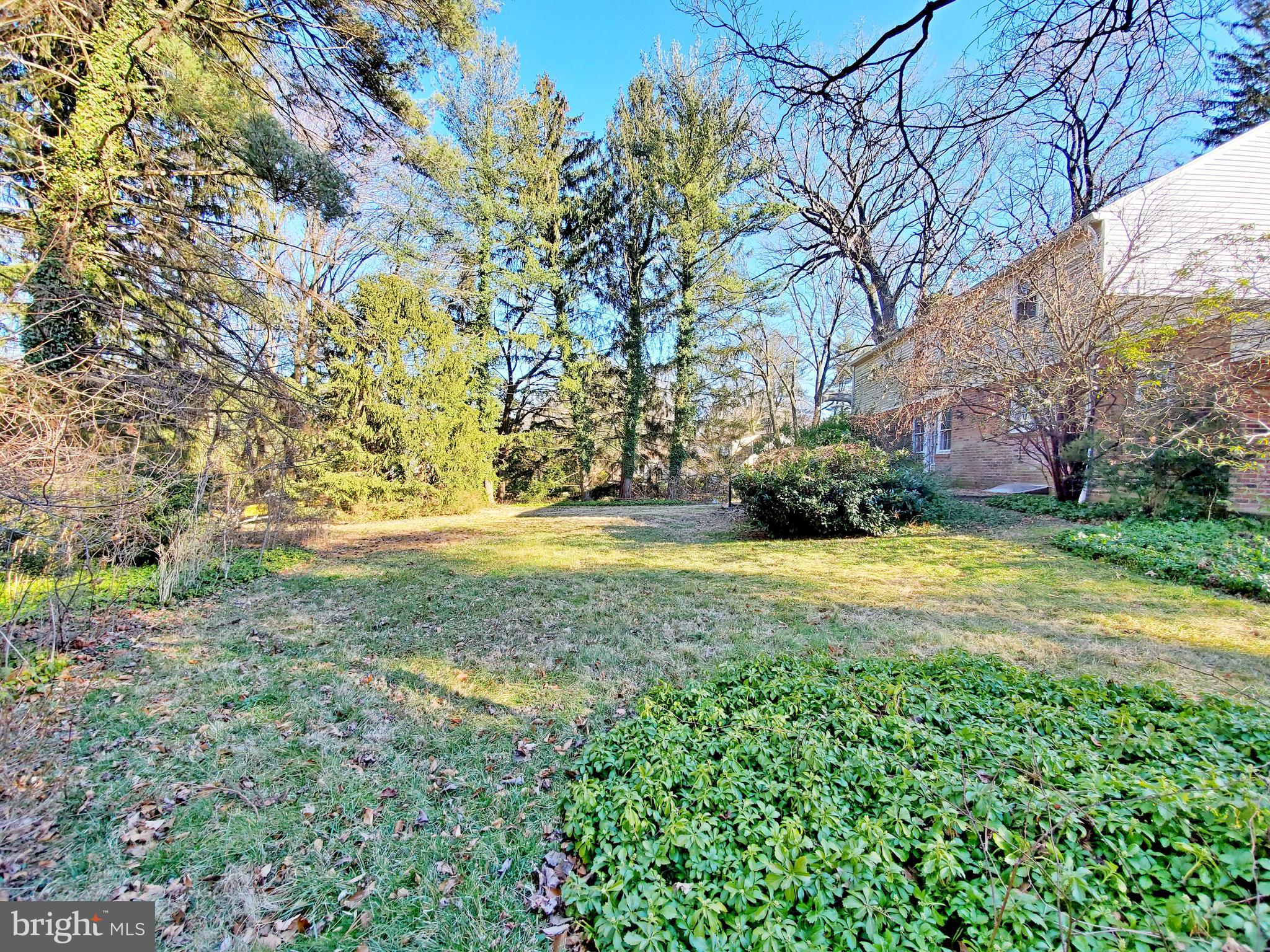 725 Woodcrest Road Wayne, PA 19087 - Photo 4 of 30
