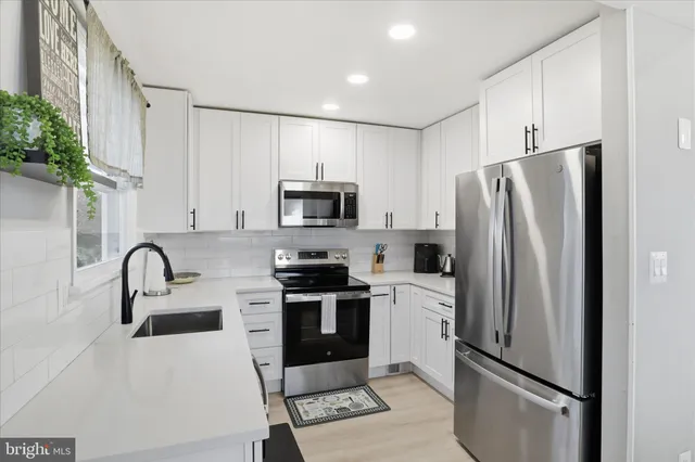 $3,500 | 3022 Jonothan Place, Falls Church, VA 22042