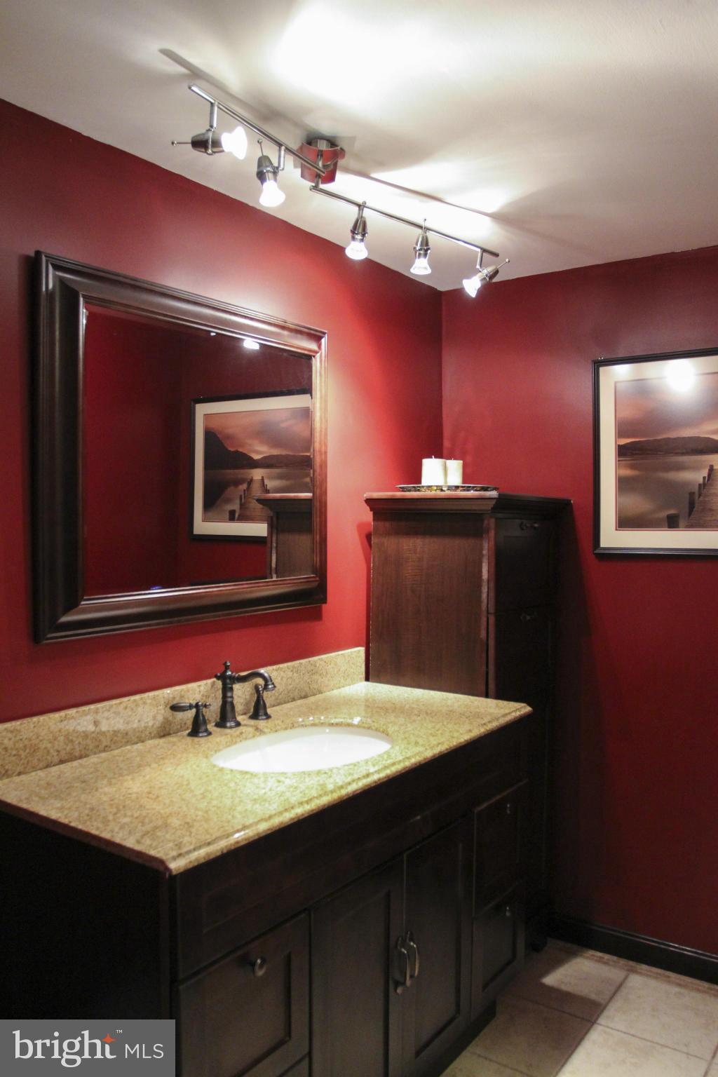 150 Inverness Road Severna Park, MD 21146 - Photo 17 of 30 Totally redone bath