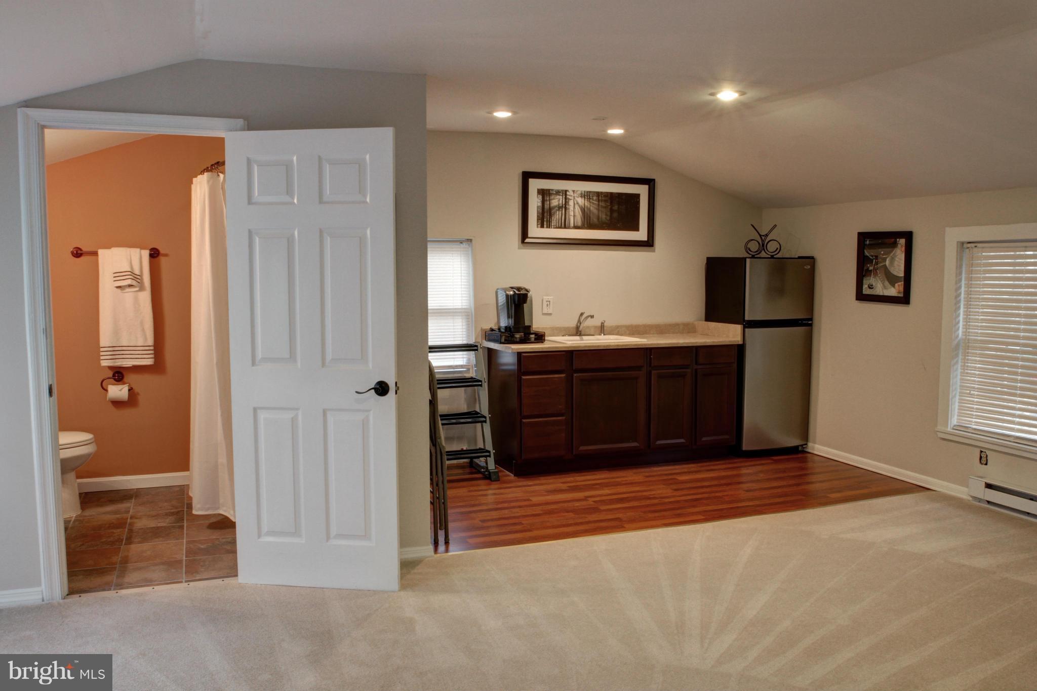150 Inverness Road Severna Park, MD 21146 - Photo 24 of 30 Kitchen IN Apartment