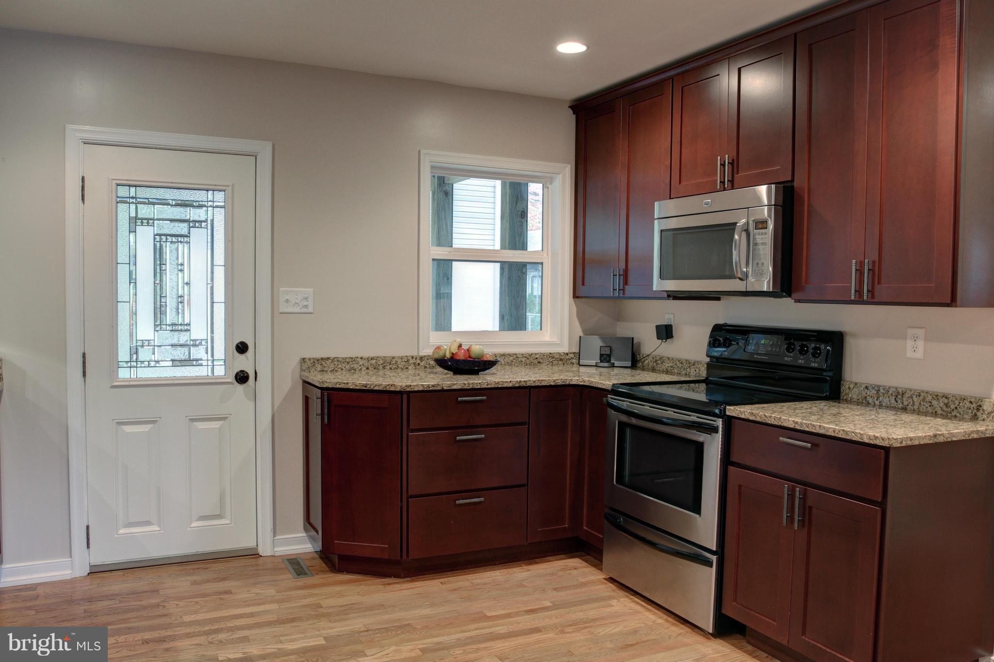150 Inverness Road Severna Park, MD 21146 - Photo 9 of 30 Totally updated