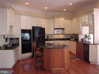 665 Leopard Road Berwyn, PA 19312 - Photo 2 of 6