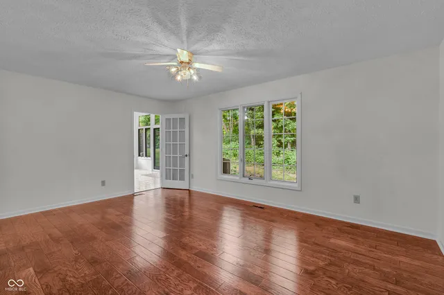 $255,000 | 5228 Greenwillow Road, Indianapolis, IN 46226