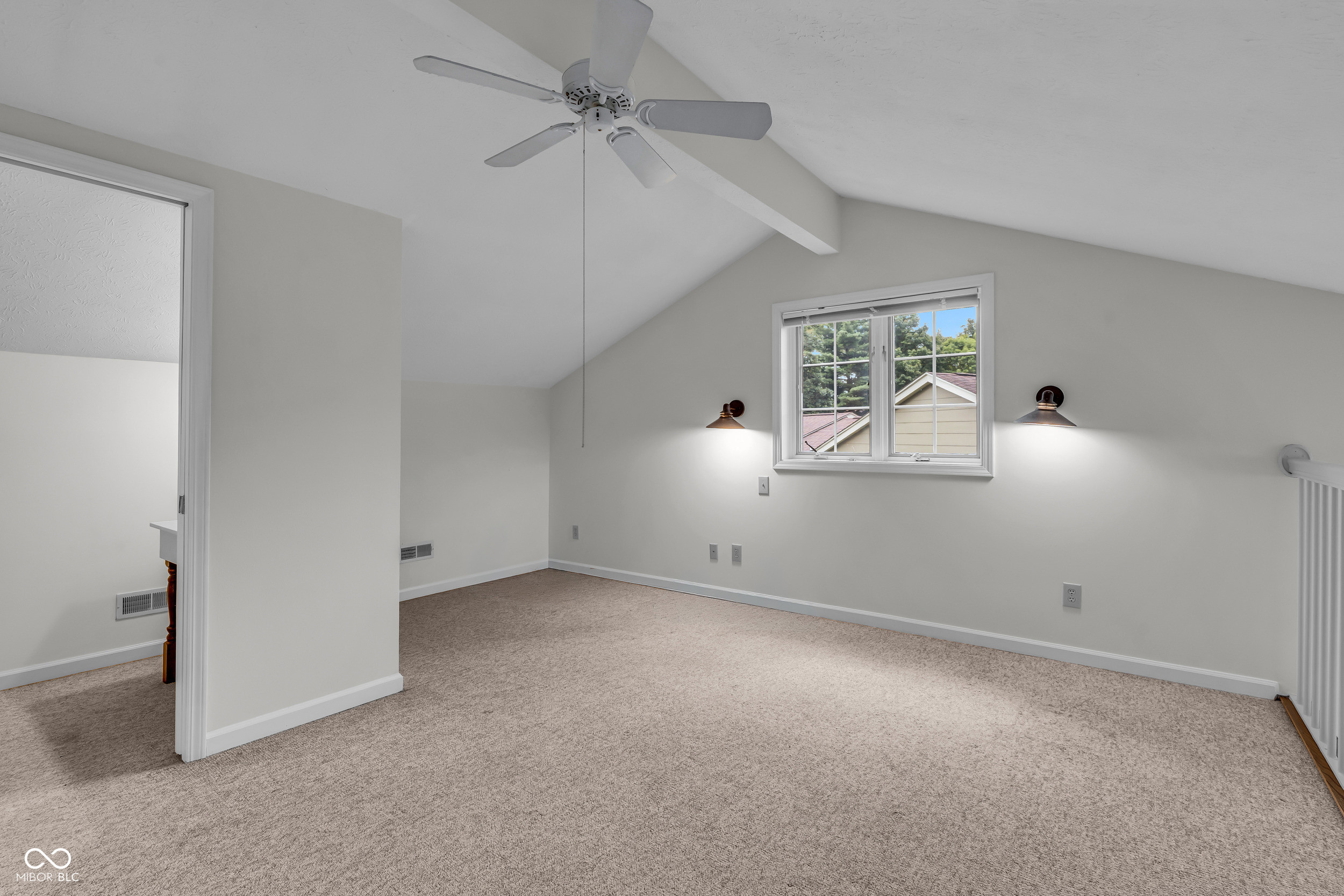 5228 Greenwillow Road Indianapolis, IN 46226 - Photo 25 of 45