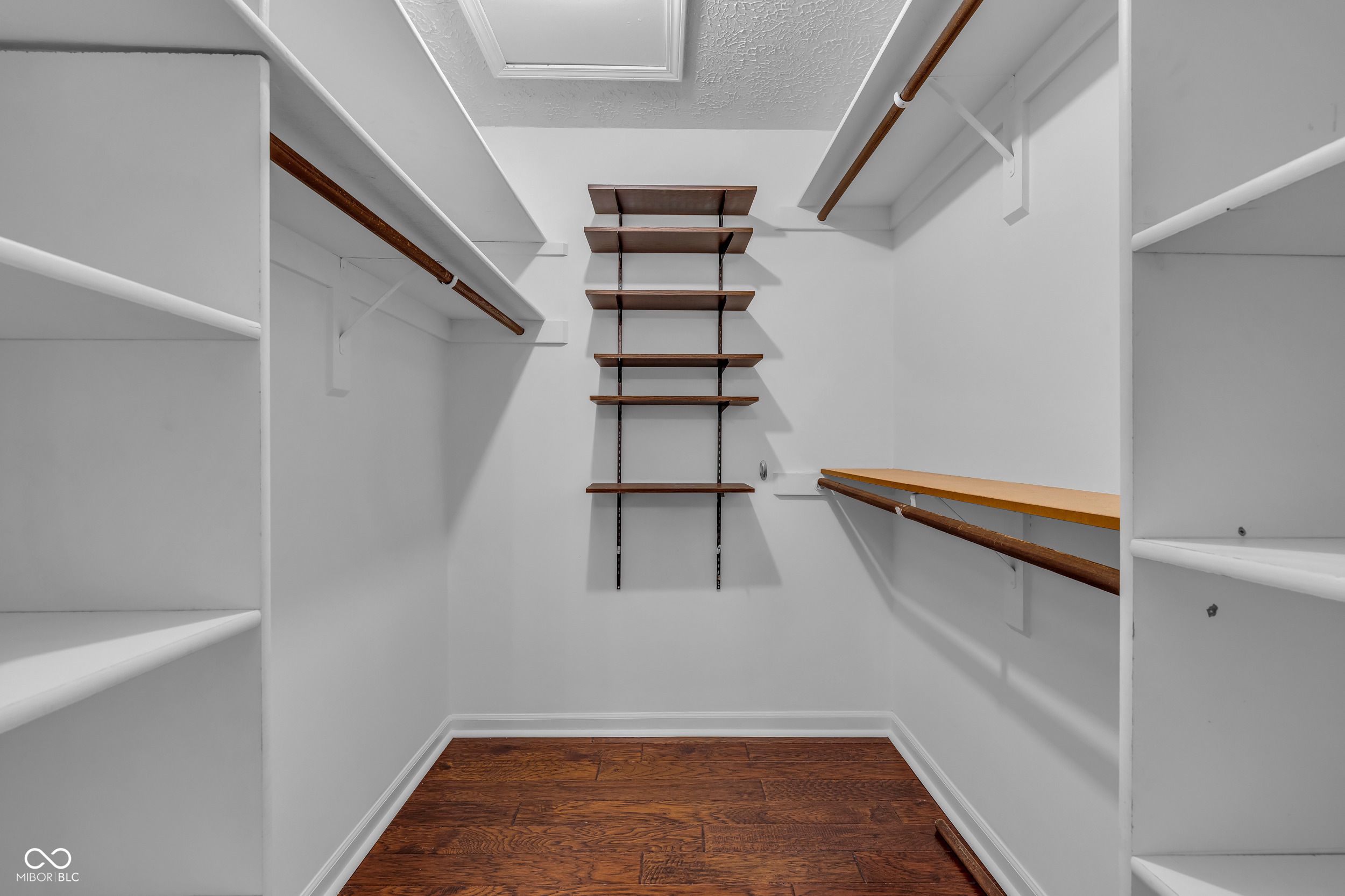 5228 Greenwillow Road Indianapolis, IN 46226 - Photo 30 of 45