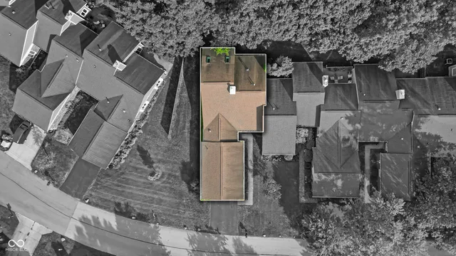 $255,000 | 5228 Greenwillow Road, Indianapolis, IN 46226