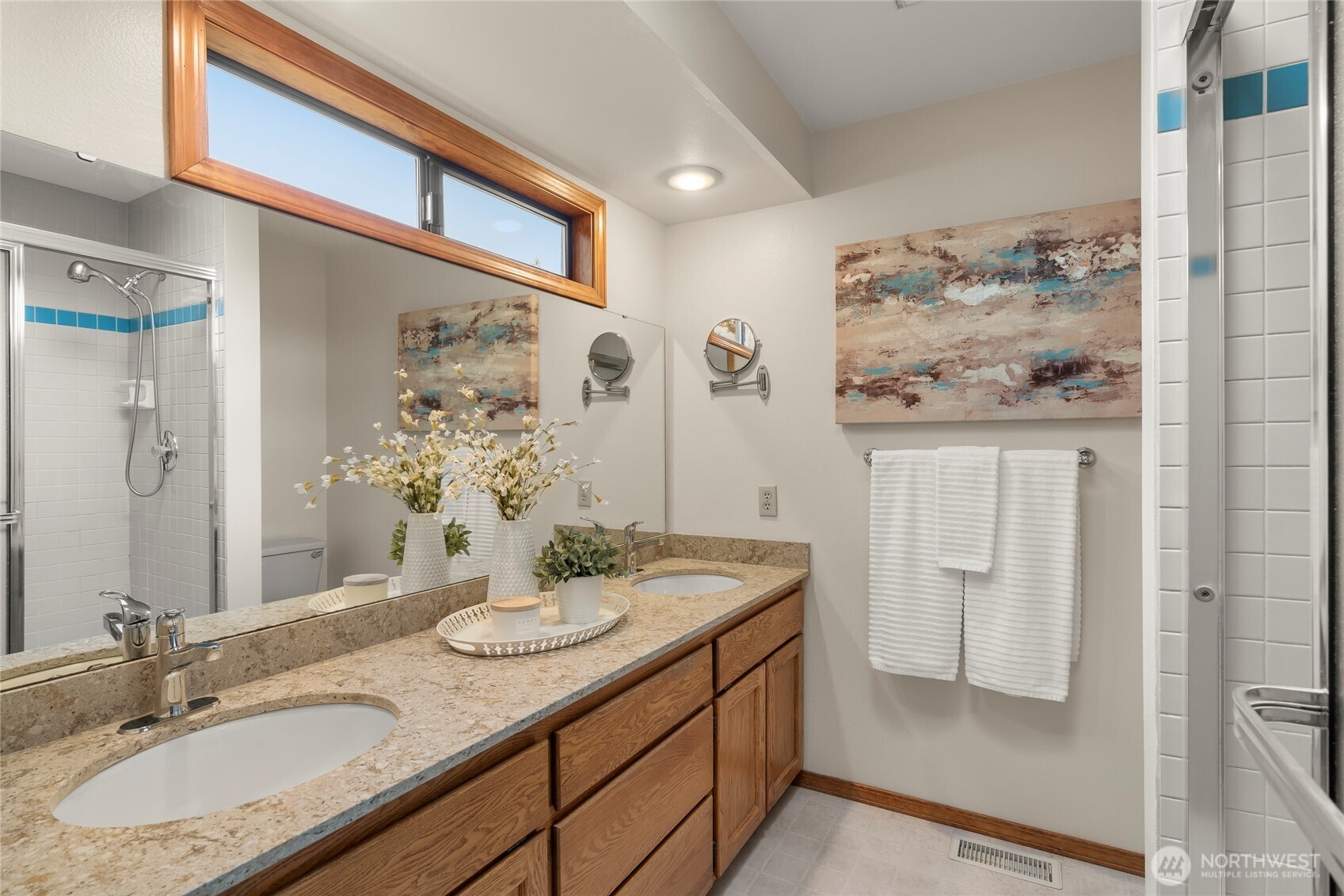 18726 92nd Avenue West Edmonds, WA 98020 - Photo 17 of 38