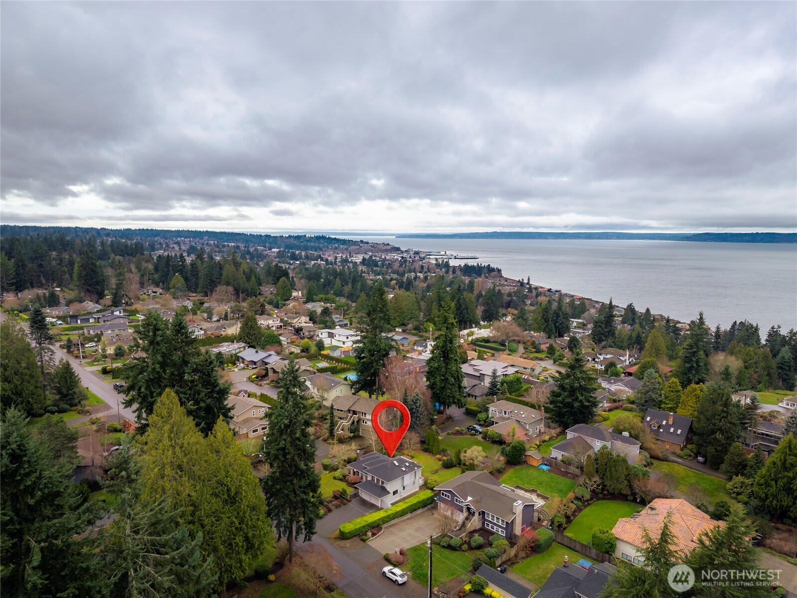 18726 92nd Avenue West Edmonds, WA 98020 - Photo 32 of 38