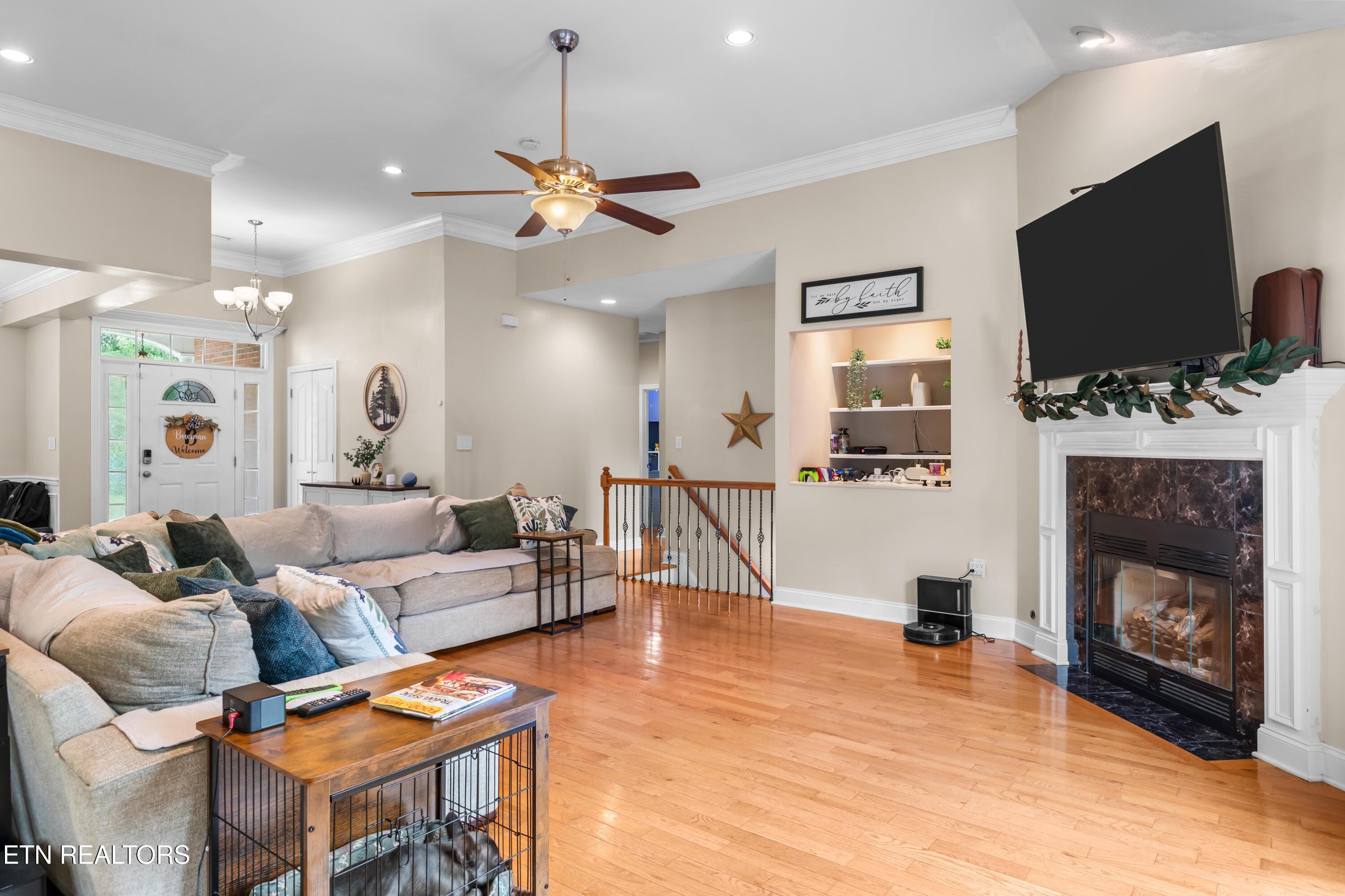 8111 Campbells Point Road Corryton, TN 37721 - Photo 11 of 39 030A0252
