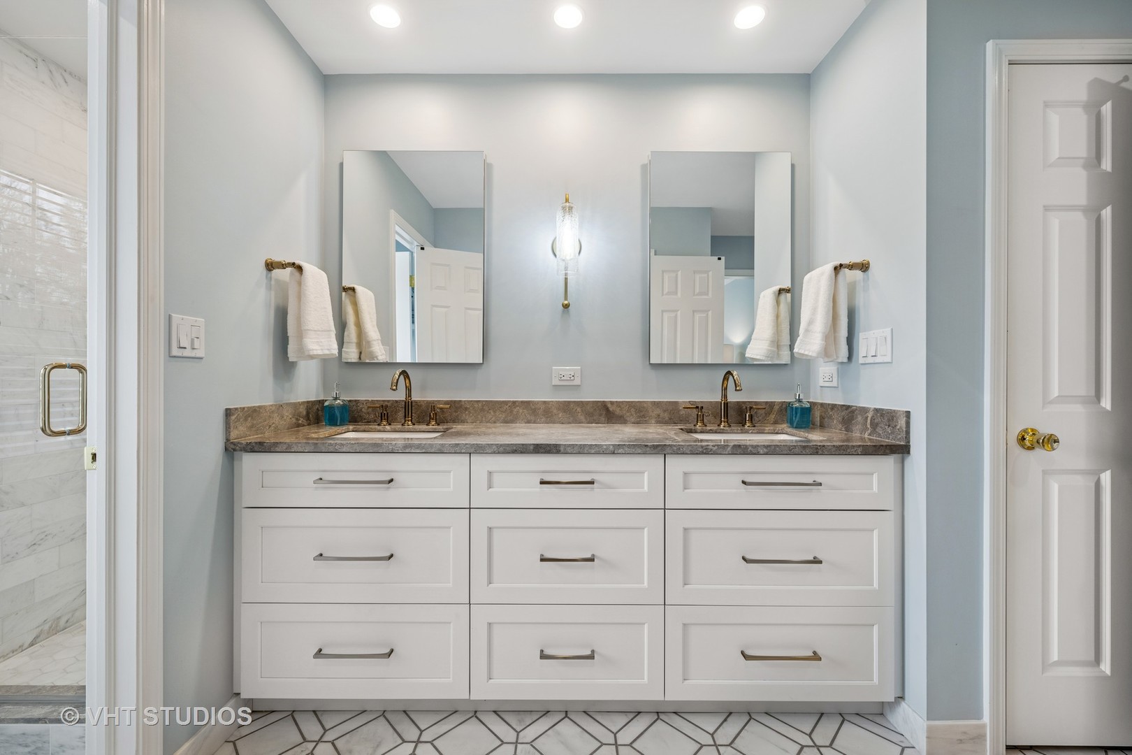 575 Wicklow Road Deerfield, IL 60015 - Photo 12 of 27 Gallery Image 12