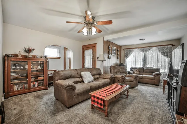 $214,900 | 417 Robinson Street, North Tonawanda, NY 14120