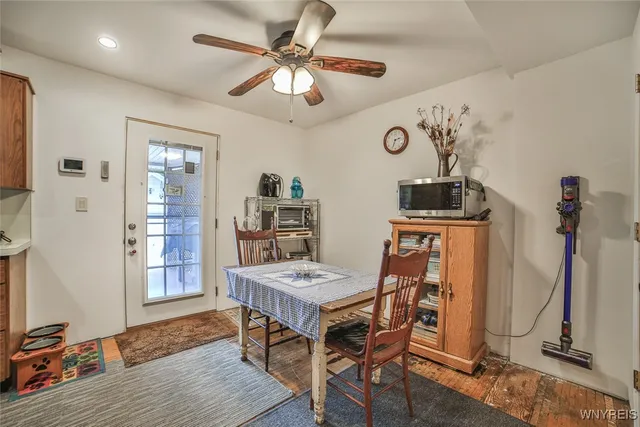 $214,900 | 417 Robinson Street, North Tonawanda, NY 14120