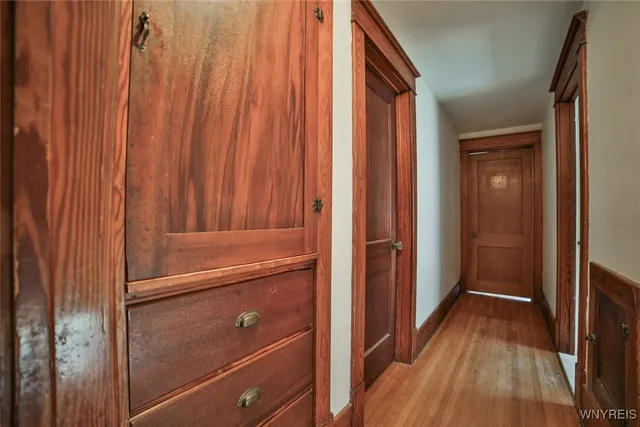 $214,900 | 417 Robinson Street, North Tonawanda, NY 14120