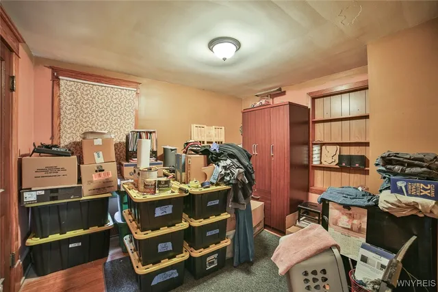 $214,900 | 417 Robinson Street, North Tonawanda, NY 14120