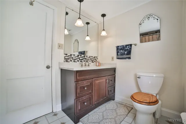 $214,900 | 417 Robinson Street, North Tonawanda, NY 14120