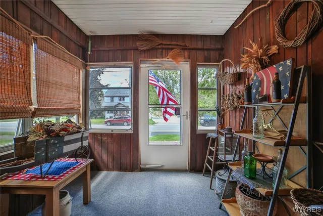 $214,900 | 417 Robinson Street, North Tonawanda, NY 14120