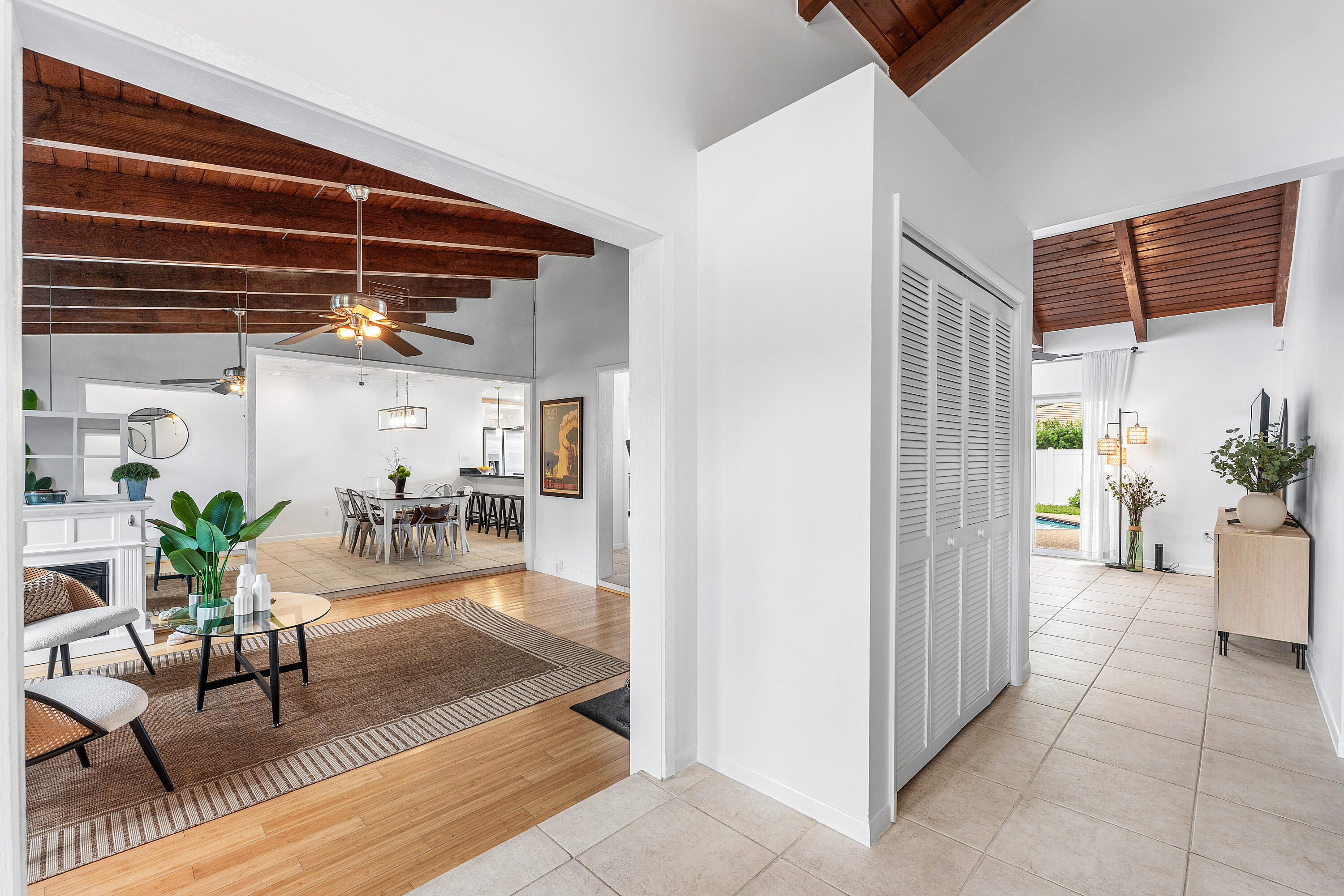 20858 Sonrisa Way Boca Raton, FL 33433 - Photo 8 of 36 9