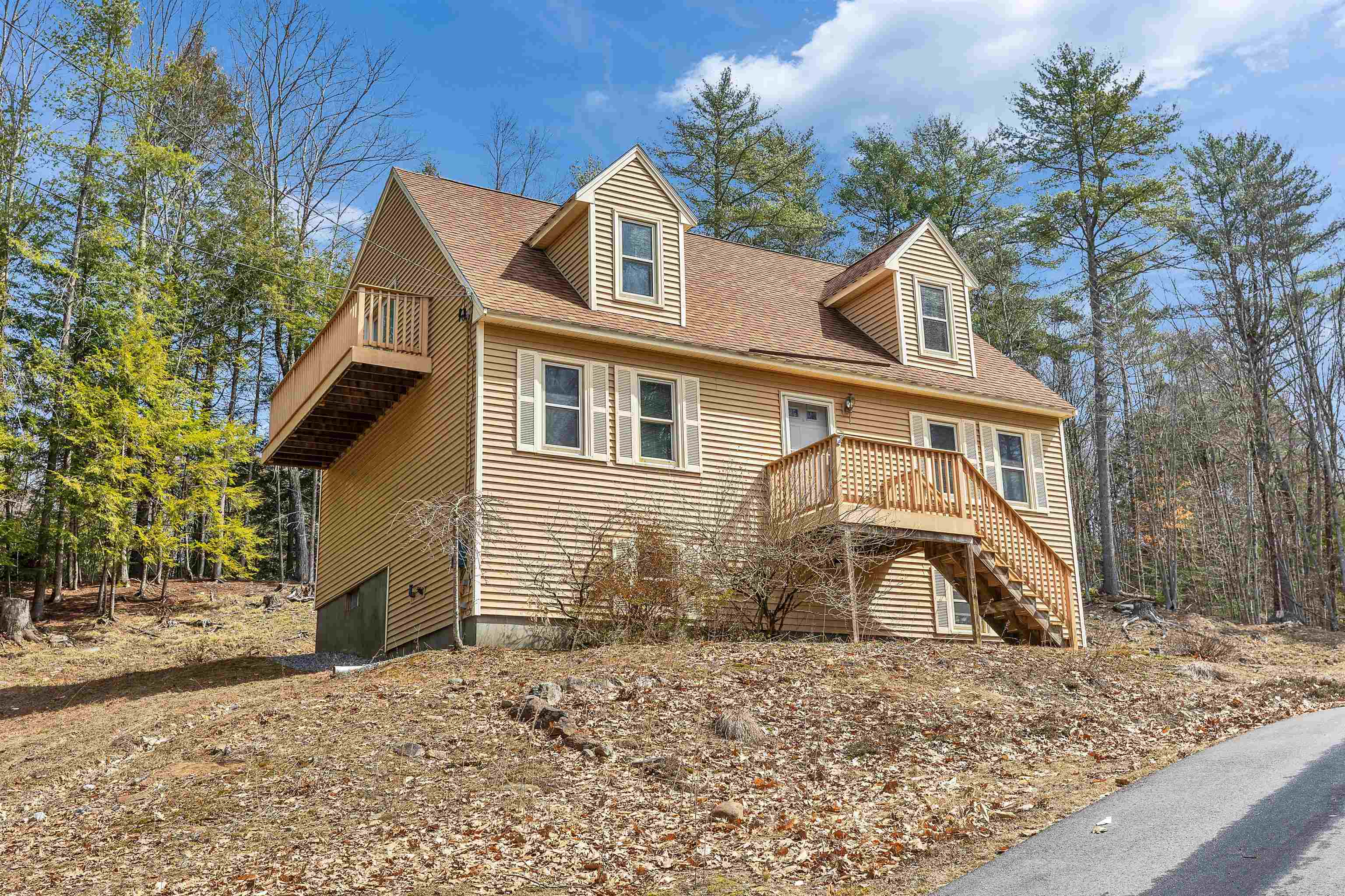 14 Greenwood Road Weare, NH 03281 - Photo 3 of 53 Gallery Image 3